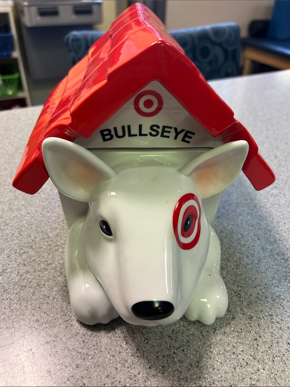 RARE!! collectible Target Bullseye Ceramic Dog Coin Bank with Red Roof